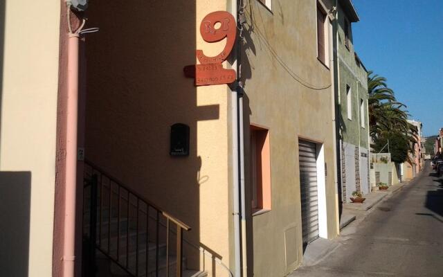 Отель B&B Via Dei Mille 9 Кастельсардо вид на фасад