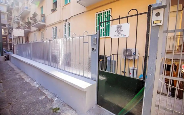 Medusa Cilea B&B