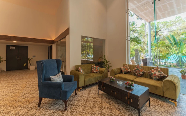 Foxoso La Beach Resort