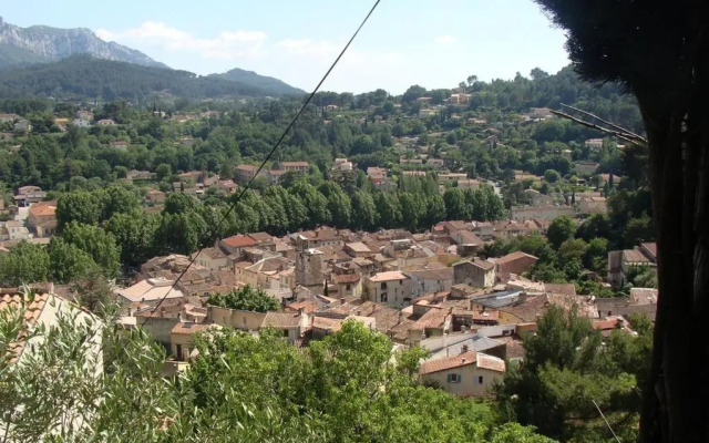 Chez Arlette