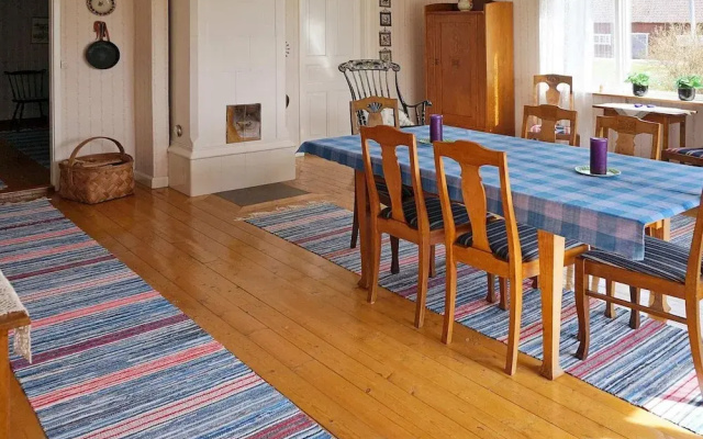 7 Person Holiday Home in Rorvik