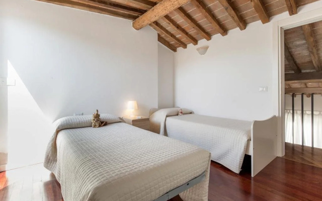 2B Holiday Home