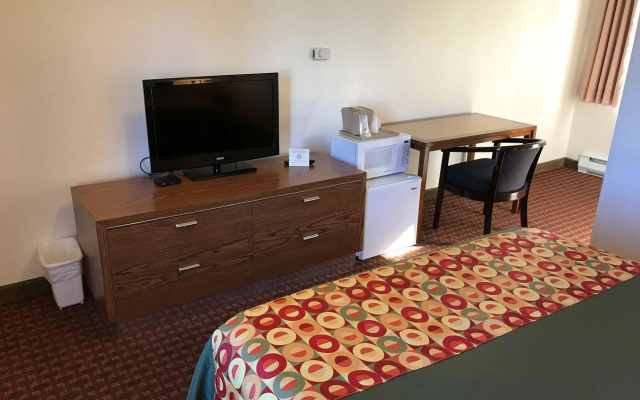 Riviera Inn Motel