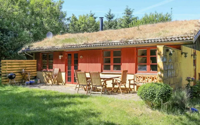6 Person Holiday Home in Blokhus