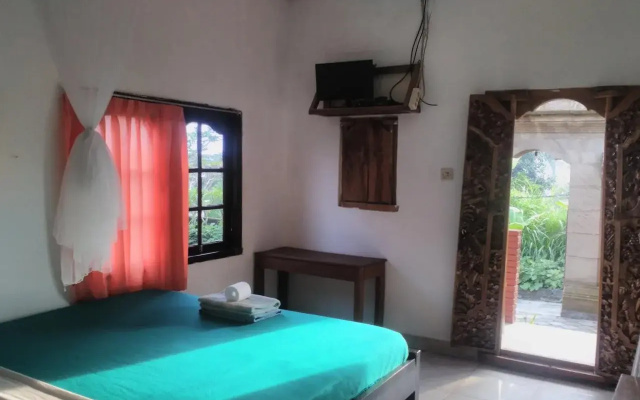 Volcano 2 Hotel