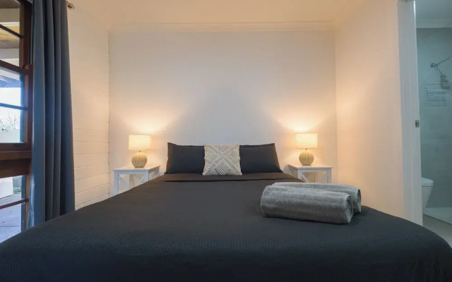 Dartmouth Hotel