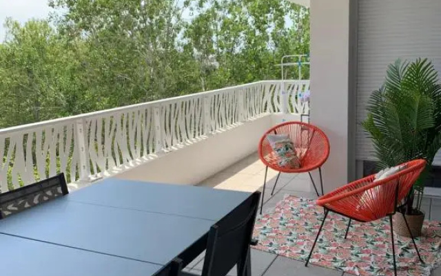 18m2 de terrasse, T3 de 70m2, Clim et Parking