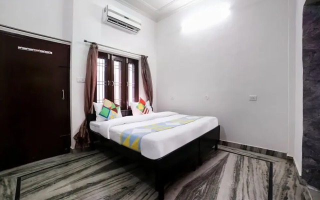 OYO Home 22635 Modern Villa 3BHK