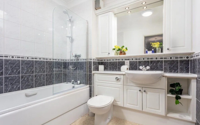 Millbrae Residence - Donnini Apartments