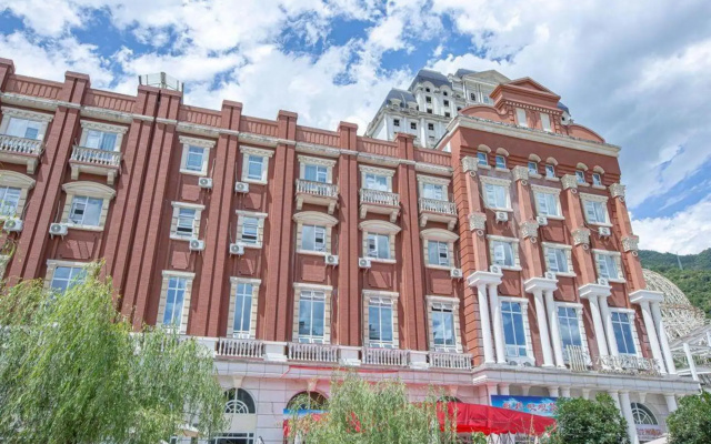 Shui Yun Lung Chau Hotel
