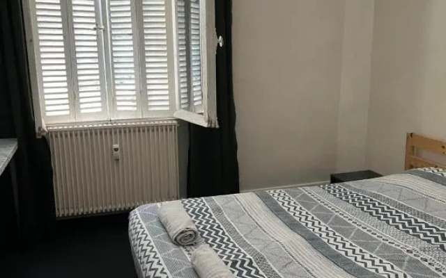 studio Gare beauvoisine parking gratuit