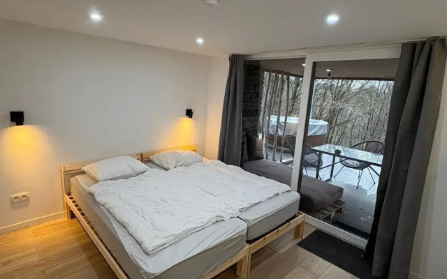 Chalet in the Woods With Nordic Bath