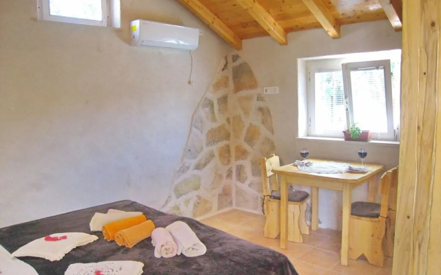 Stone House Harmony