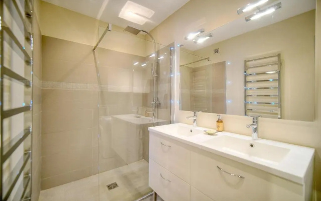IMMOGROOM - NEW - 10min from the City Centre - Terrace
