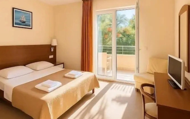Hotel Neptun Gradac