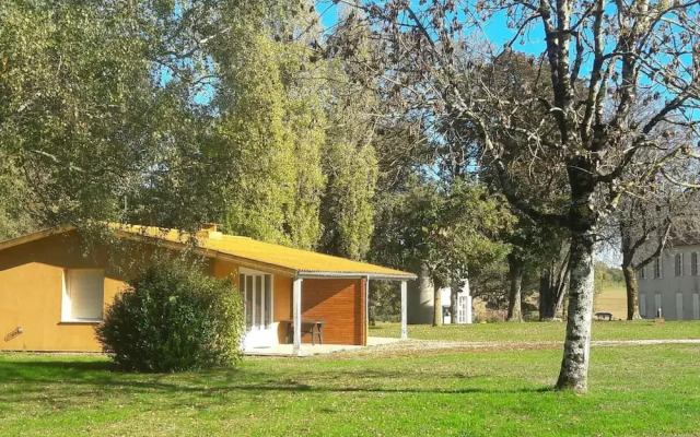 Gite With Terrace in Sauze-vaussais