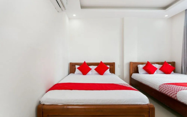 OYO 159 Ruby Hotel