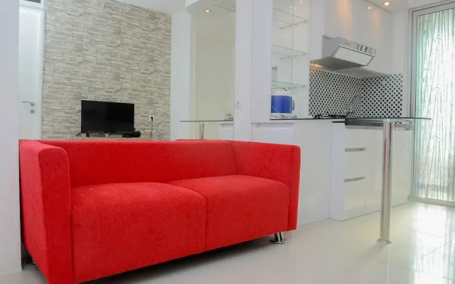 2BR Comfy Bassura City Apartment