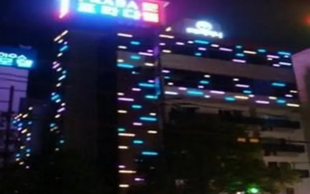 Prada Motel