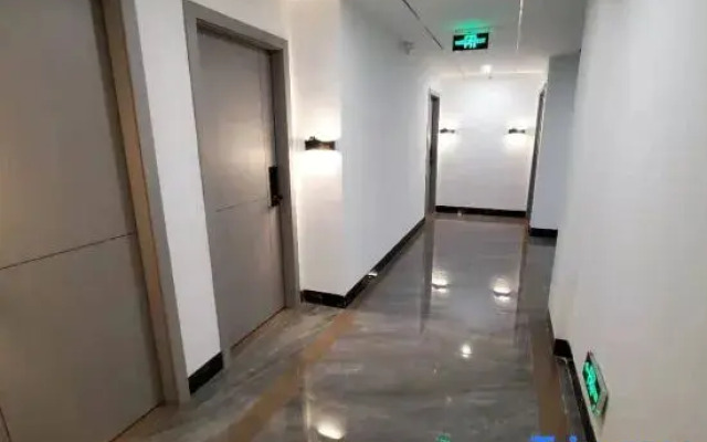 Julong Business Hotel