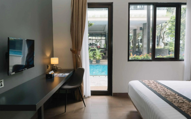 Anugrah Hotel
