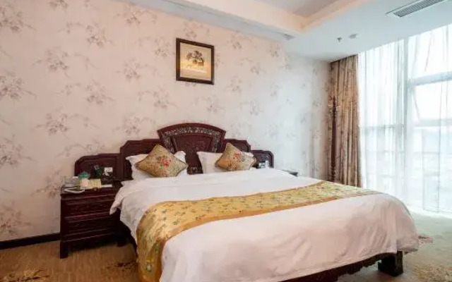 Y. H. Continental Grand Hotel