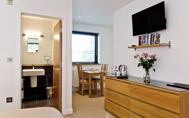 The Cedars Bed & Breakfast