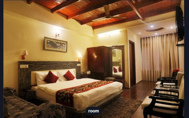 Hotel Moon by Excellent Hospitality