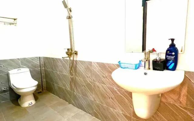 Apatuxay Vientiane Hotel & Apartment