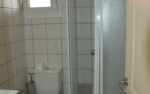 Akis Apartments