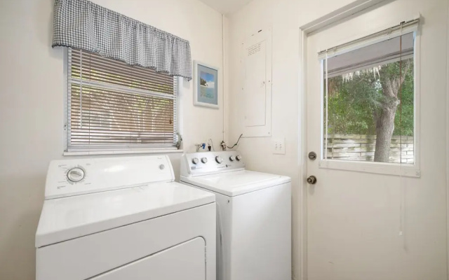 Harbor Paradise Home - Four Bedroom Home
