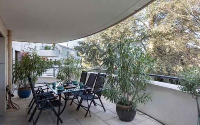 L'HAUTERIVE - Magnifique T3 piscine tennis Caluire