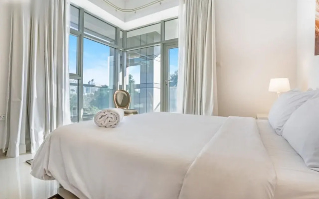 Breathtaking View 1 Bedroom Apt