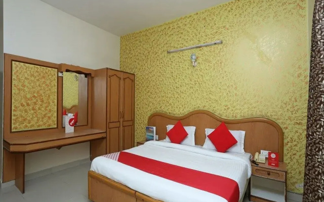 Hotel Balsons By OYO Rooms