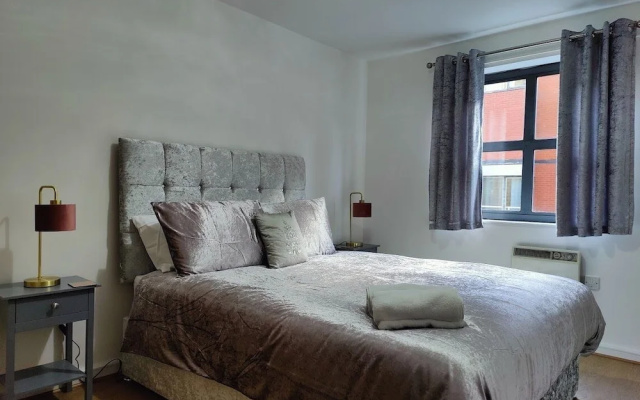 Entire City Centre Apartment - Nr Bold Street