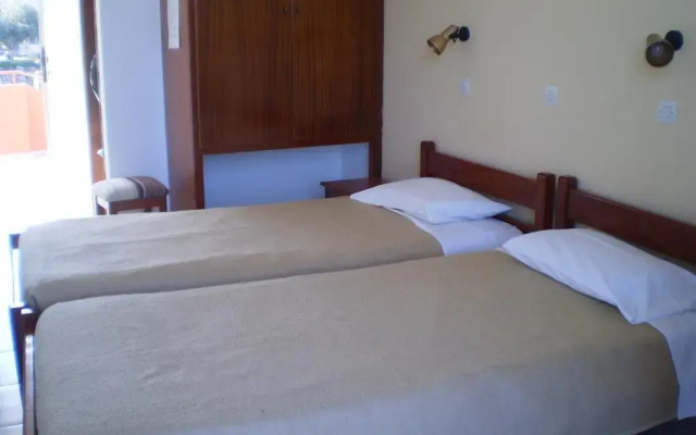Studios Kefalos