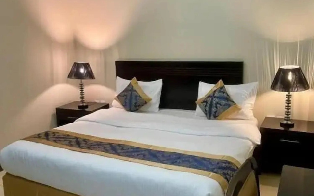 Quiet Rooms 8