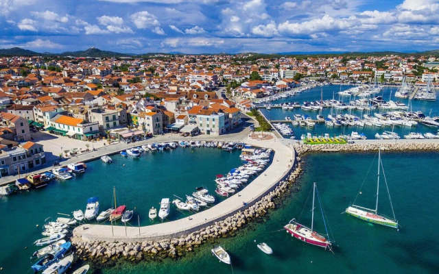 Stunning Apartment in Vodice With 1 Bedrooms