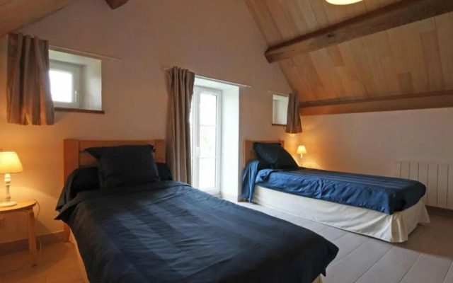 Gîte Coulonges-sur-Sarthe, 7 pièces, 13 personnes - FR-1-497-118