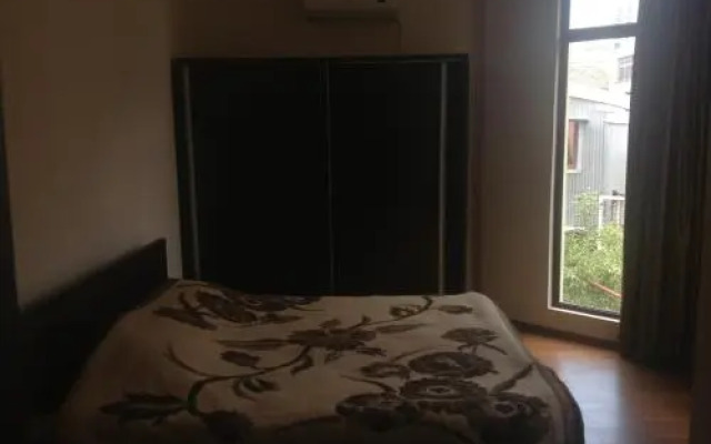 Guest House George