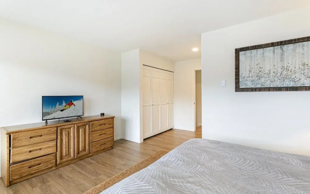 15 Chambertin Townhomes  3 Bedroom Townhouse by RedAwning