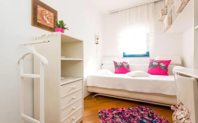 Apartment Rina