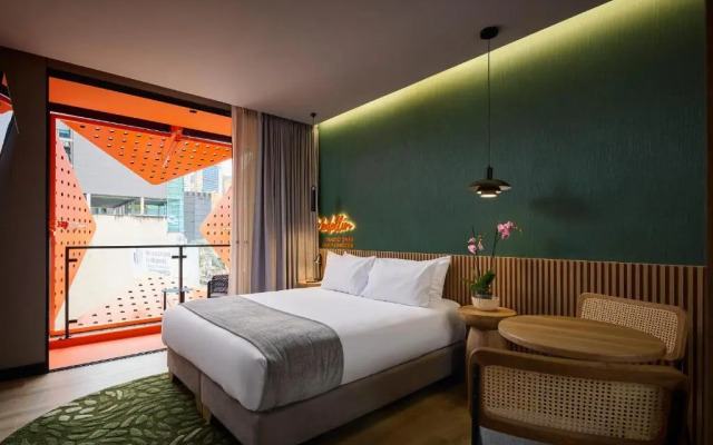 Calle Flora Hotel by Jalo