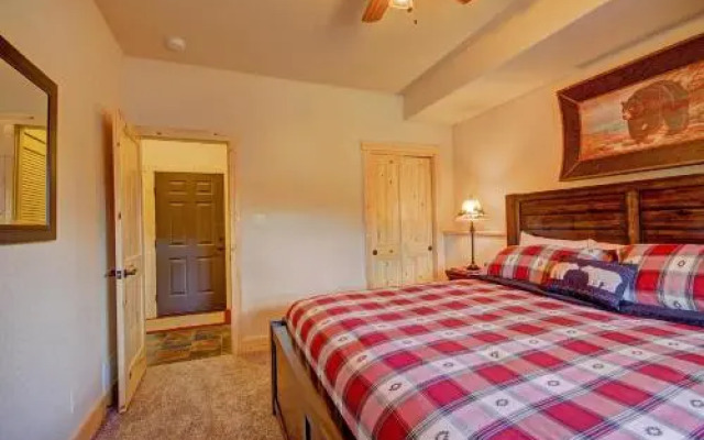 Grand Moose Lodge Home