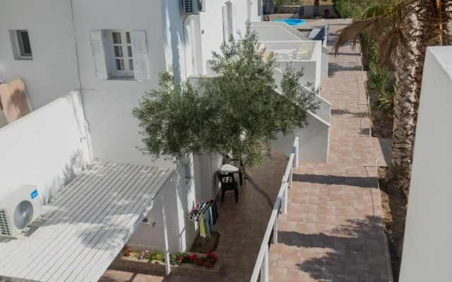 Отель Noeme Santorini