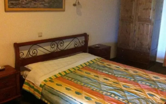Hotel Olynthos