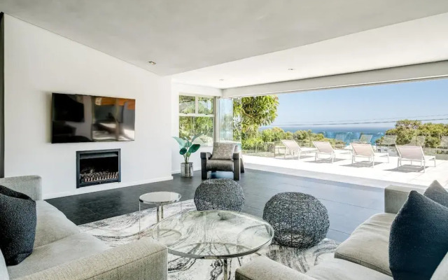 Ocean View Camps Bay 5bed Villa w Pool Valtameri