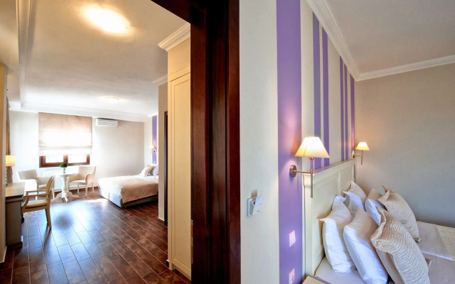 Enastron View Hotel
