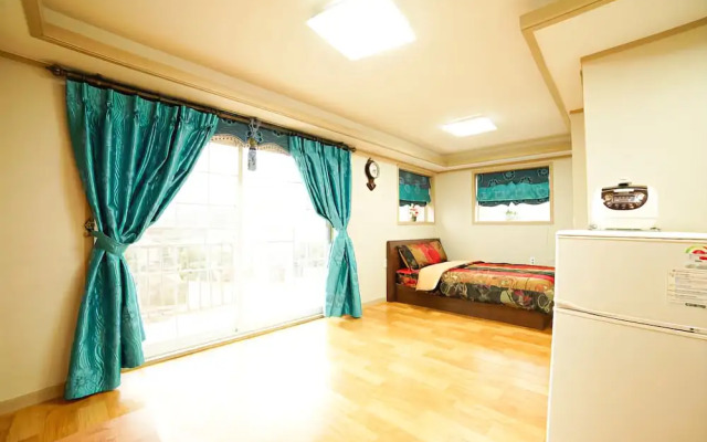 Ganghwa Donggeom Pension