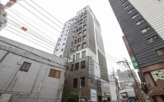 Yuna Hotel Business